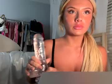 girl Indian Sex Cams with sarahbabyyyy19