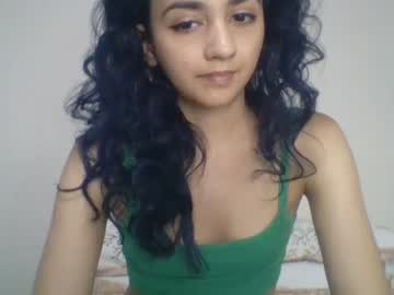 girl Indian Sex Cams with dreamymermaid