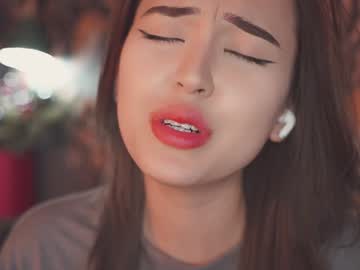 girl Indian Sex Cams with nayeon_obi