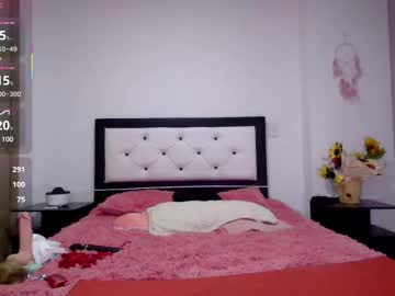 girl Indian Sex Cams with hera_elis