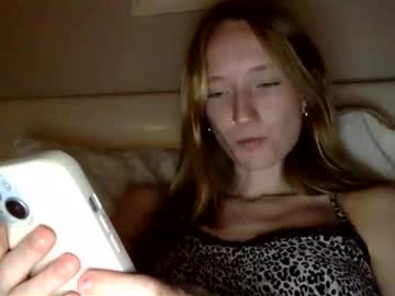 girl Indian Sex Cams with littlee_redd